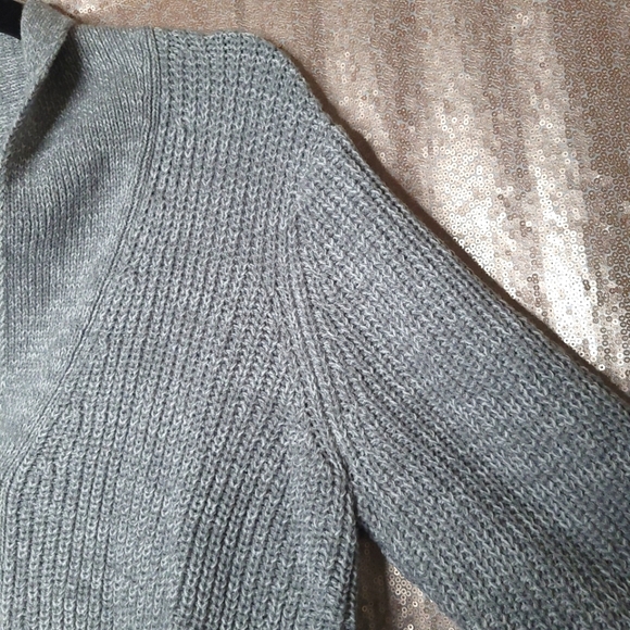 Blair EUC S grandpa cardigan - heather gray 🩶 - Picture 3 of 9
